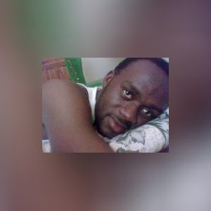 uzowuluugo, online dating profile photo