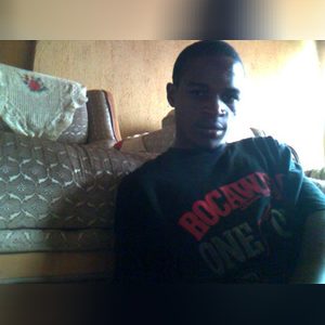 royalguyy2k, online dating profile photo