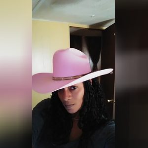 babymore, online dating profile photo