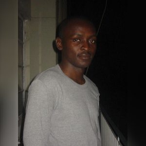 damola, online dating profile photo