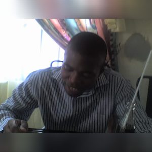 keini, online dating profile photo