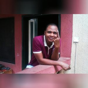 kandle, online dating profile photo