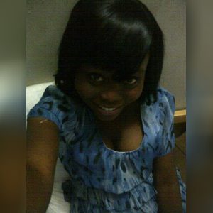 busola, online dating profile photo