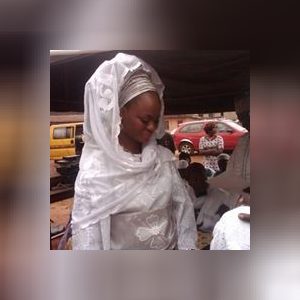 olushile, online dating profile photo