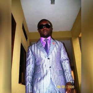 olamipo, online dating profile photo
