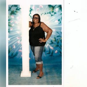 vincygal, online dating profile photo