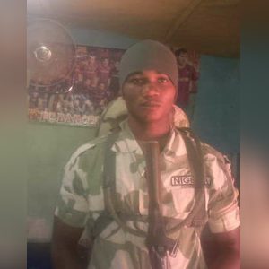modestsoldier, online dating profile photo