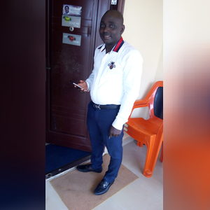 atiga, online dating profile photo