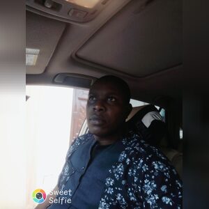 olowo, online dating profile photo