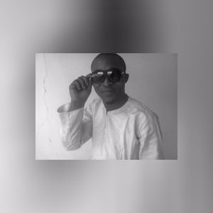 aadeniji, online dating profile photo