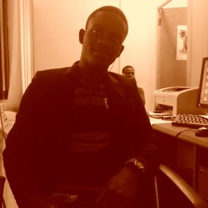oluwatossn, online dating profile photo