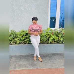 mzberrywealth, online dating profile photo