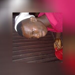 adeyeyei, online dating profile photo