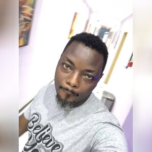 tolless, online dating profile photo