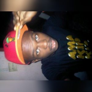 tope1995, online dating profile photo