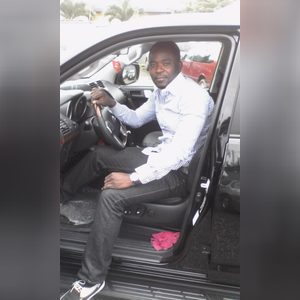 awosika, online dating profile photo