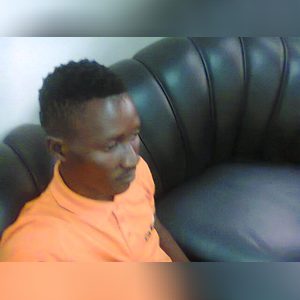 oduniyi, online dating profile photo