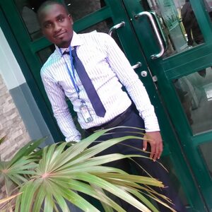 kuyeadewaleo, online dating profile photo