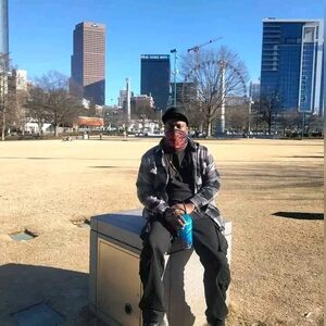 megastar, online dating profile photo