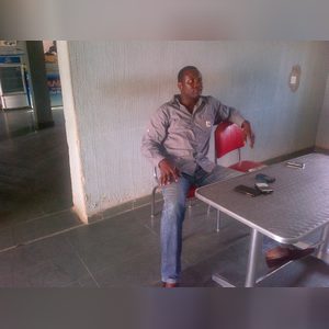 omotemi, online dating profile photo