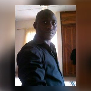 somolu, online dating profile photo