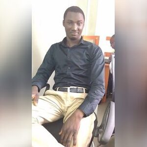 oyenibia, online dating profile photo