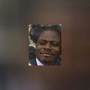 emyaningo, online dating profile photo