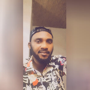jonagbem, online dating profile photo