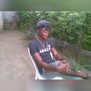 enyinna, online dating profile photo