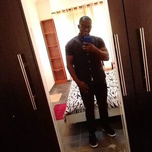 emmycore04, online dating profile photo