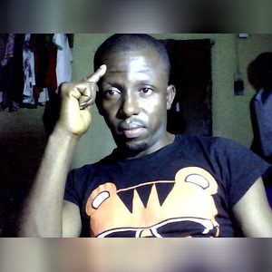 olaife, online dating profile photo