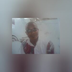 olumidea, online dating profile photo