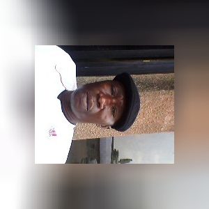 okunlola, online dating profile photo