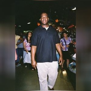 mibekwe, online dating profile photo