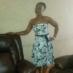 missjames, online dating profile photo