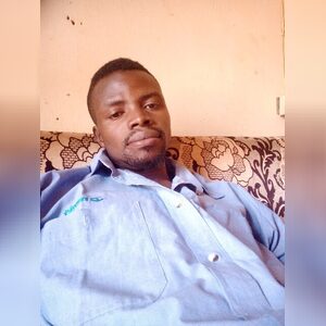 mory, online dating profile photo