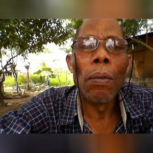 oyster, online dating profile photo