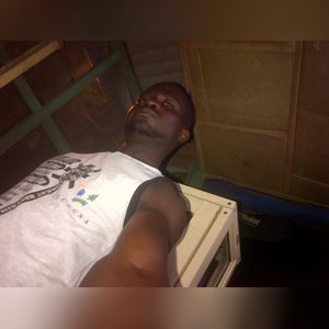 vincentage12, online dating profile photo