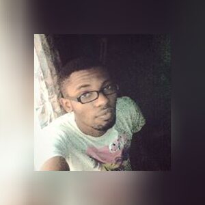 kunlebadmus77, online dating profile photo