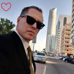 dangol, online dating profile photo