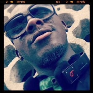 tilimu, online dating profile photo
