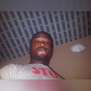 oseun, online dating profile photo