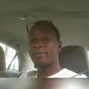 kenniegeezu, online dating profile photo