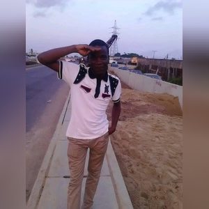 biodun728, online dating profile photo