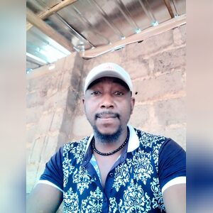 bobbykingz, online dating profile photo
