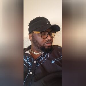 femoklean1, online dating profile photo