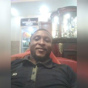 jbanks, online dating profile photo