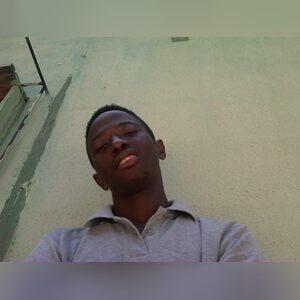 slimfarouq, online dating profile photo