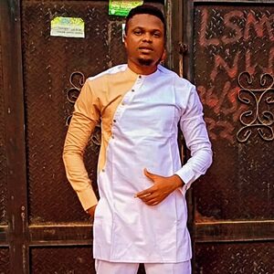 yayo009, online dating profile photo