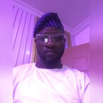 toye, online dating photo